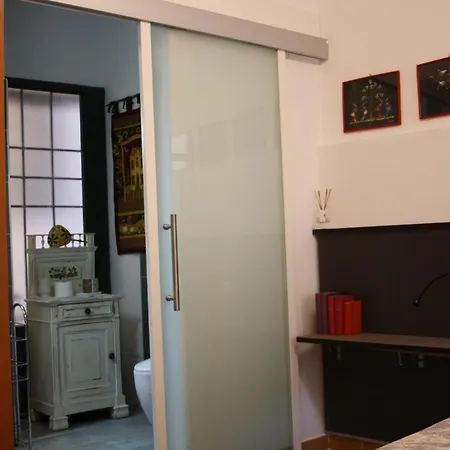 Casa Margot - Chez Margot 奥梅尼亚
