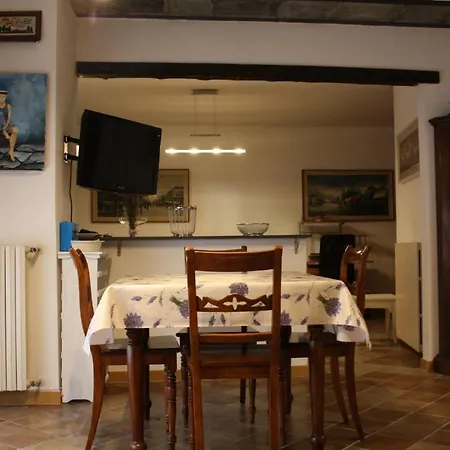 Casa Margot - Chez Margot 奥梅尼亚