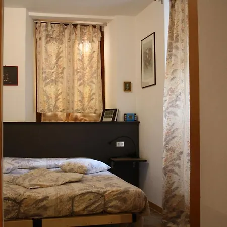 公寓 Casa Margot - Chez Margot 奥梅尼亚